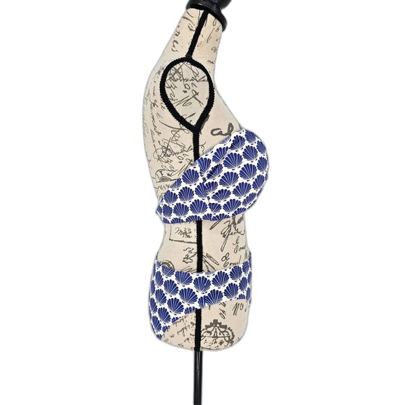 Kate Spade NY Shells Two Piece Bandeau and Bikini Set XL/L - Picture 3 of 16